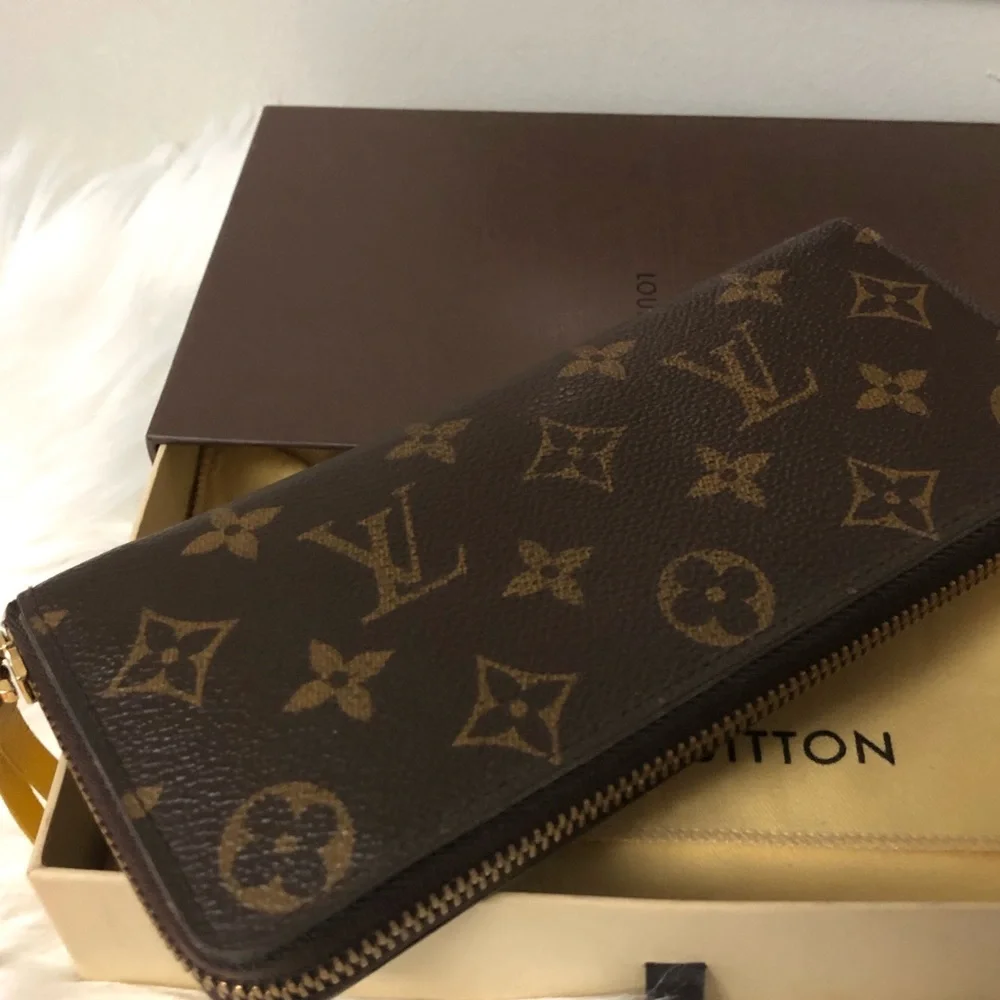 Clemence wallet - Picture 13 of 13
